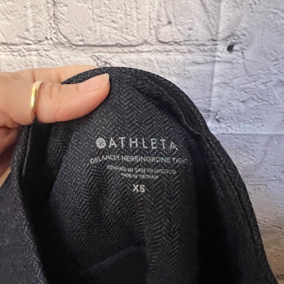 Athleta Size XS Delaney Herringbone Tight - Picture 10 of 10